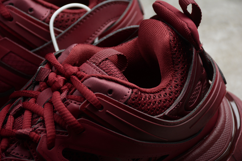 Track Sneaker Dark Red/Dark Red/Dark Red 15