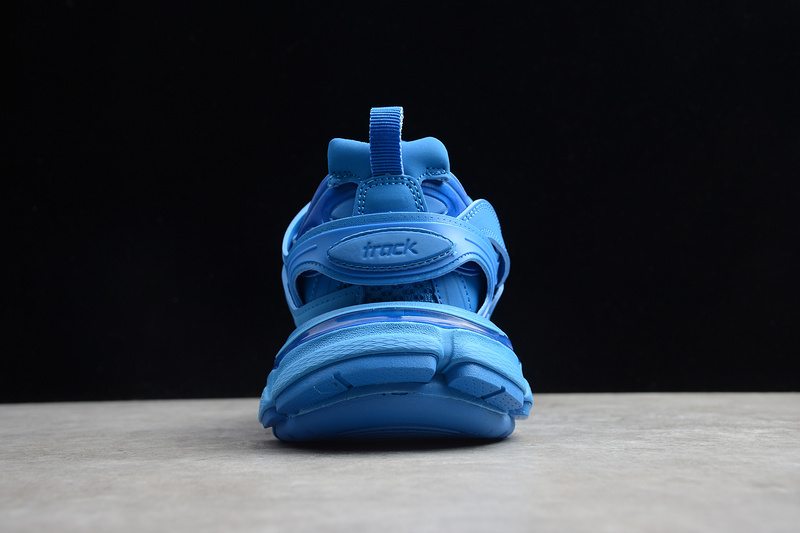 Track 2.0 Sneaker Blue/Blue/Blue 17