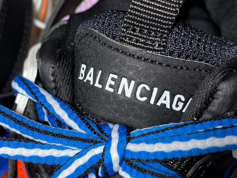 Get Balenciaga Track 2.0 Sneaker Black/Multi-Color 23