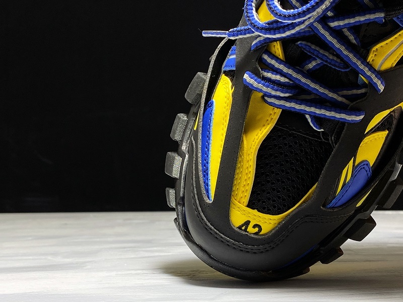 Get Track 2.0 Sneaker Black/Blue/Yellow 23