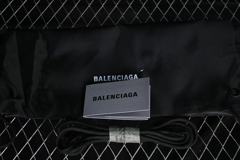 Balenciaga Track 2 4 0 White/Black 27