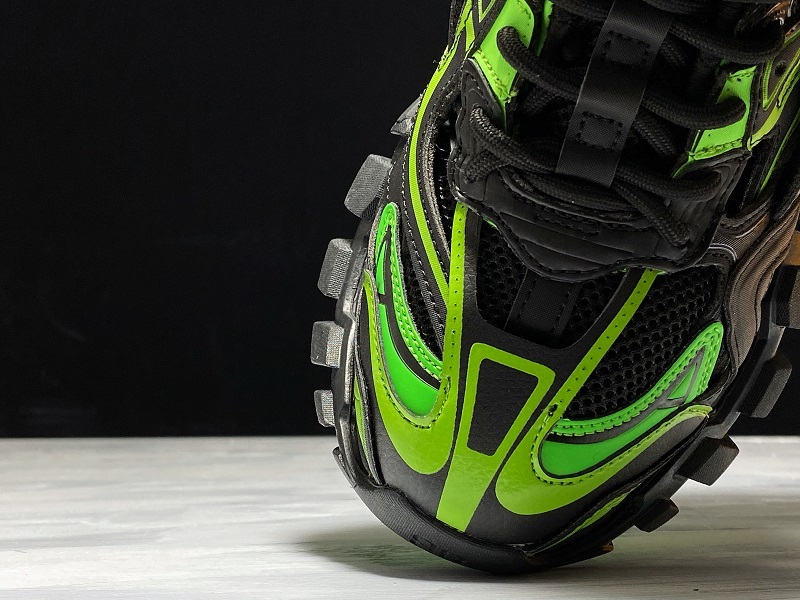 Ok Balenciaga Track 2.0 Sneaker Black/Green 11