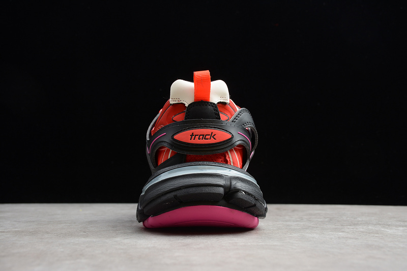 Get Track 2.0 Sneaker Black/Red/Pink 17