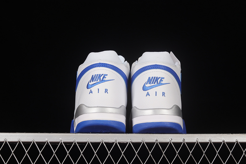 Flight Legacy White/Game Royal/White 21