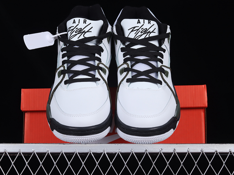 Air Flight 89 White/Black/Medium Olive 25