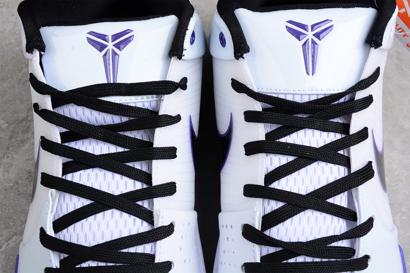 Zoom Kobe 4 Inline White/Black-Varsity Purple 11