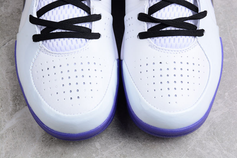 Zoom Kobe 4 Inline White/Black-Varsity Purple 15