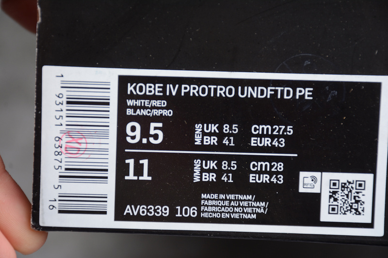 Zoom Kobe 4 Protro Undefeated Pe White/Red-Black 15