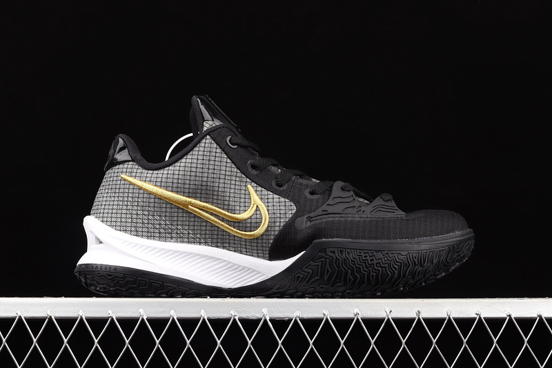 Kyrie Low 4 Ep Takashi Black/Black/White/Metallic Gold 27