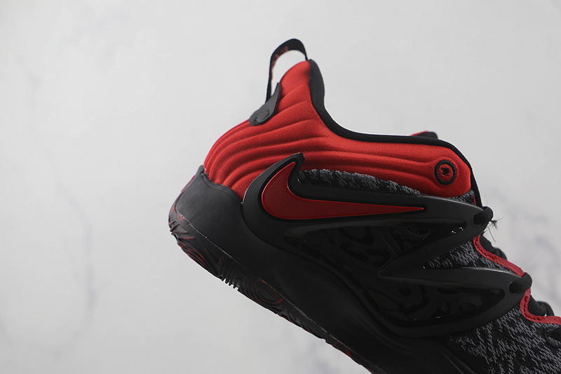 Zoom Kd 15 Black/Black/Red 15