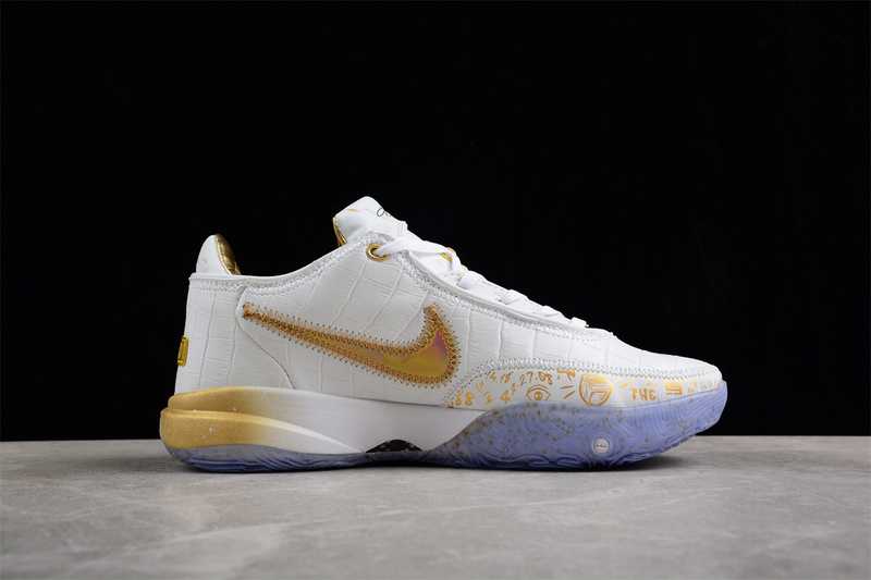 Lebron 20 Ep White/Golden 27