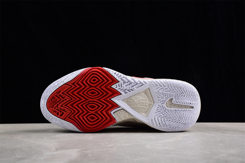 Kyrie 9 Ep White/Pink 23