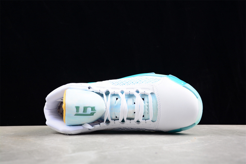 Guo Ailun X Air Jordan 38 Pf White/Clear Jade/Jade Ice/Sundial 13