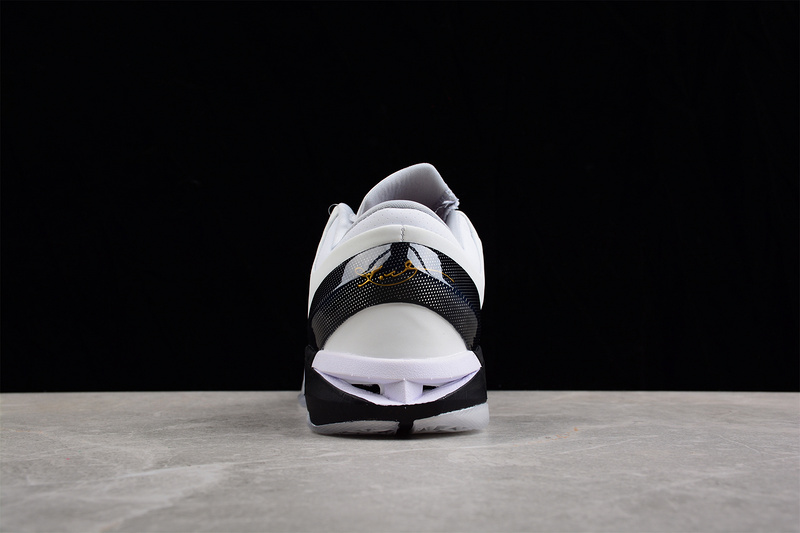 Zoom Kobe 7 System Elite Home White/Metallic Gold-Black-Natural Grey 7