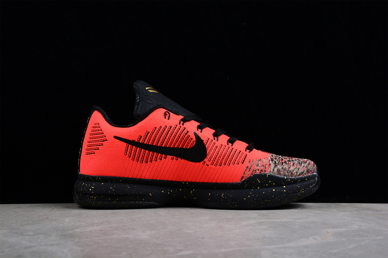 Kobe 10 Elite Low Christmas Black/Metallic Gold-Bright Crimson 9