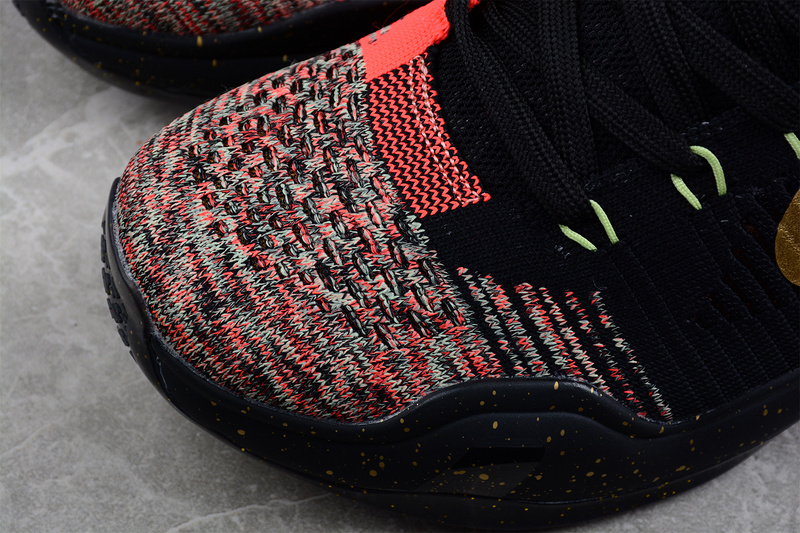 Kobe 10 Elite Low Christmas Black/Metallic Gold-Bright Crimson 11