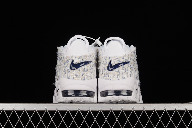 Air More Uptempo Gs White/Midnight Navy/White 29