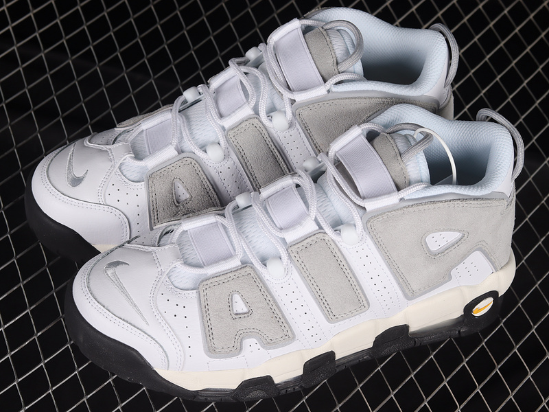 Air More Uptempo 96 White/Pure Platinum/Wolf Grey/Solar Flare 17