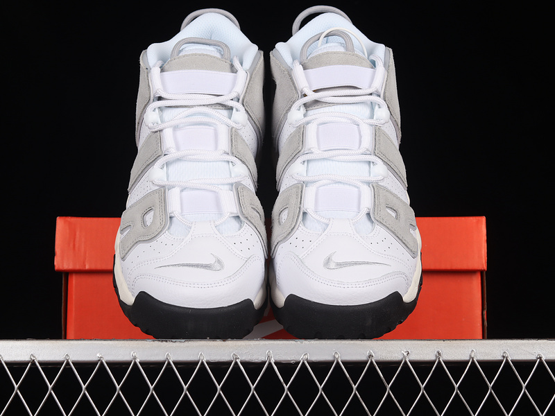 Air More Uptempo 96 White/Pure Platinum/Wolf Grey/Solar Flare 25