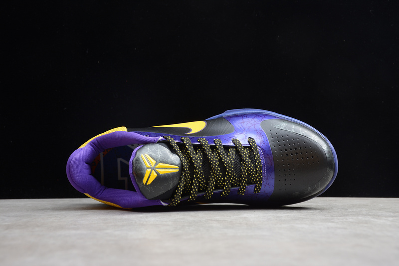 Zoom Kobe 5 X Black/Desol-Varsity Purple 33