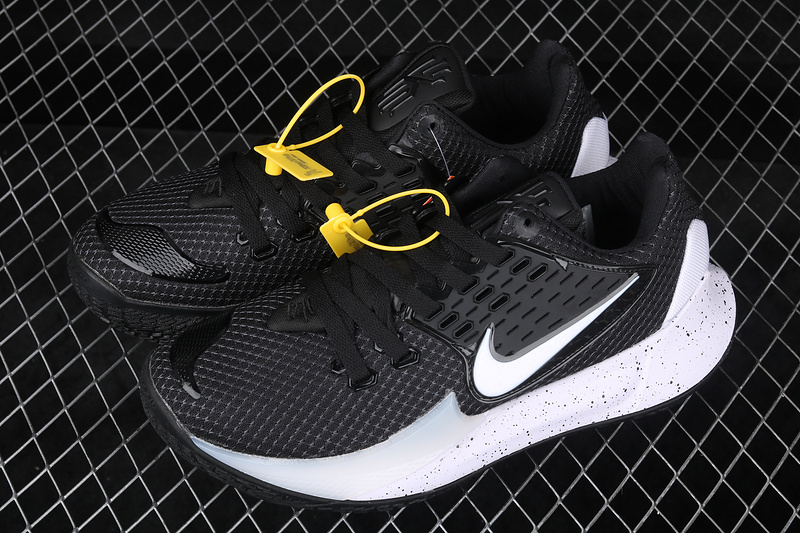 Kyrie Low 2 Black/Anthracite-White 21