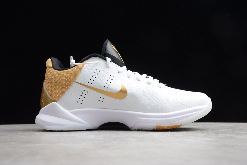 Kobe 5 Protro Black/White/Gold 15