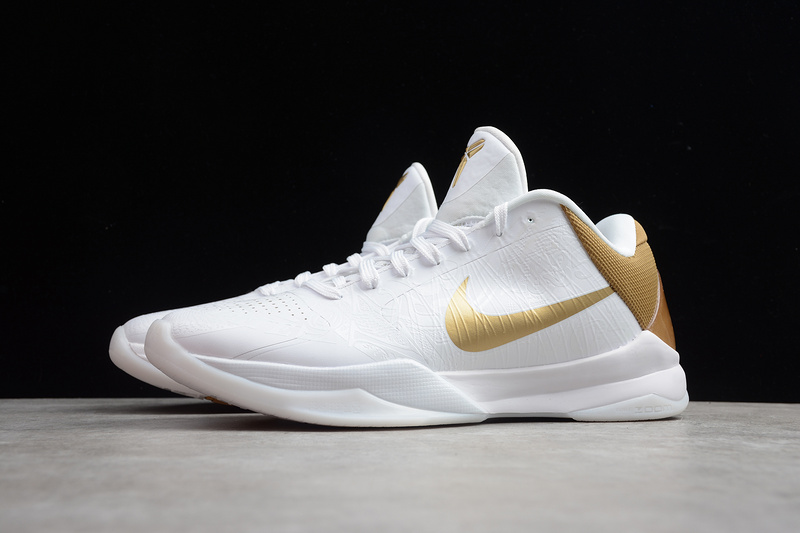 Zoom Kobe 5 Big Stage Home White/Metallic Gold 17