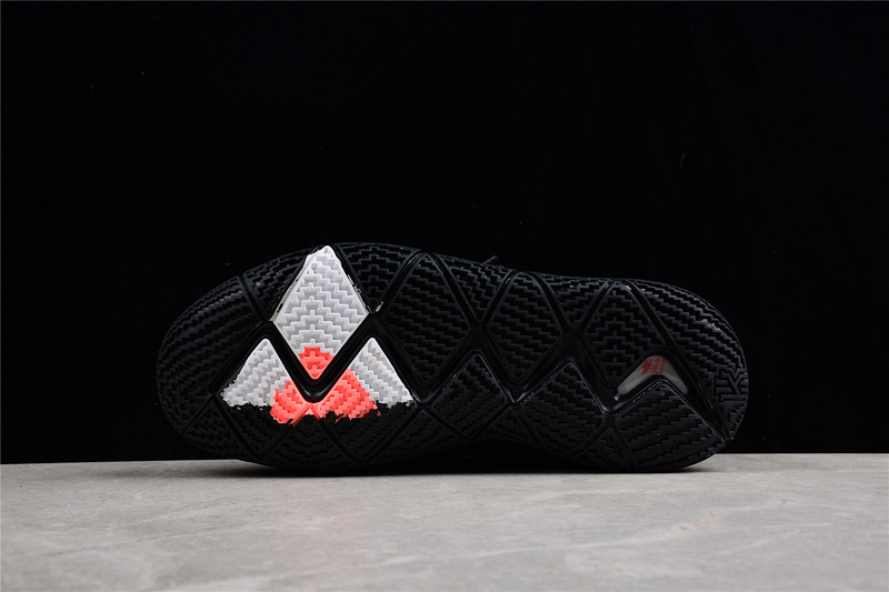 Kyrie Hybrid S2 Ep What The Black/Multi-Color 45