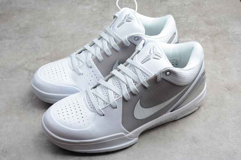 Zoom Kobe 4 Metallic/White/Light Grey 21