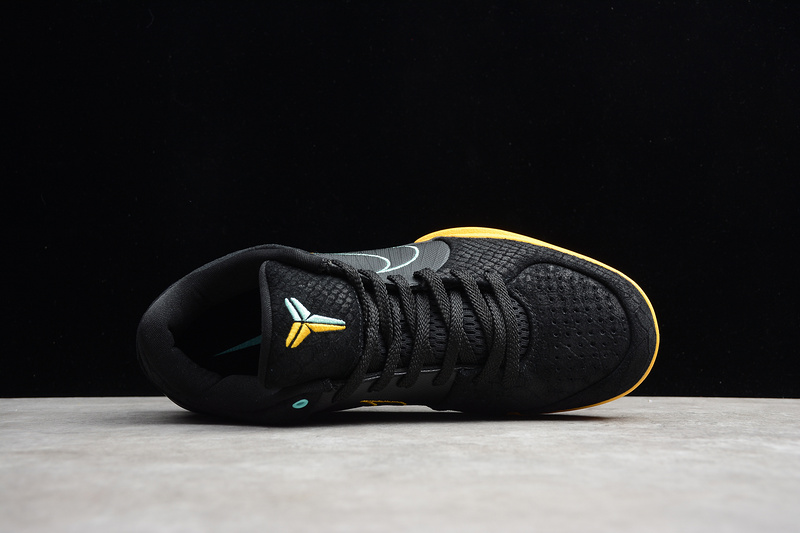 Zoom Kobe 4 Protro Black/Aurora Green-University Gold 23