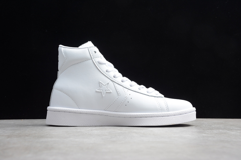 Chuck Taylor 70S All Star High White/White/White 33