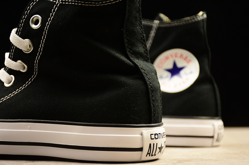 Converse Chuck Taylor All Star Canvas High Black Classic 19