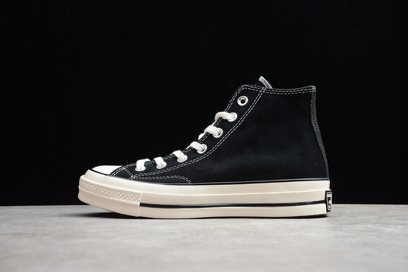 Chuck Taylor 70S High All-Star Suede Black/White 19