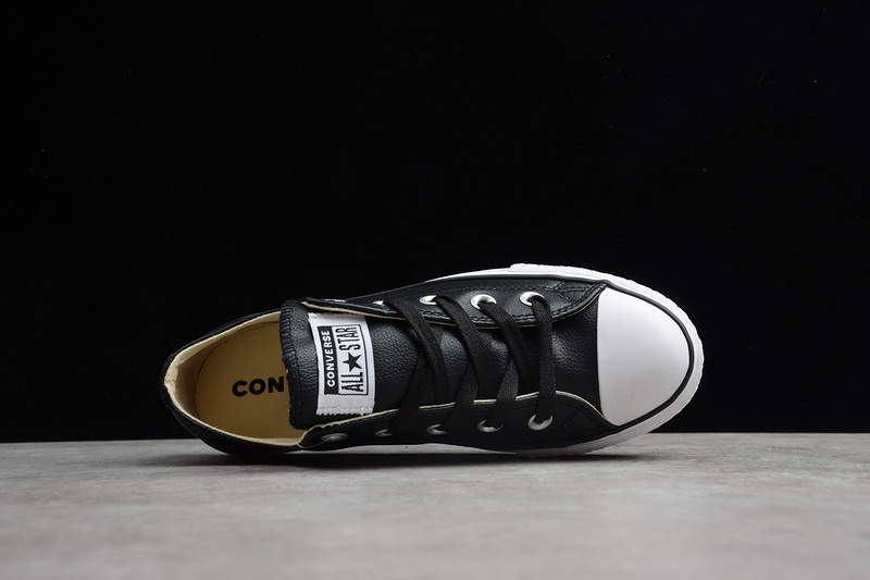 Chuck Taylor All Star Lift Clean Low Black/Black-White 17