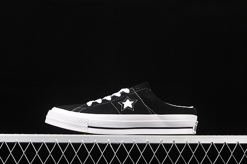 One Star Low Black Suede Black/White/White 21