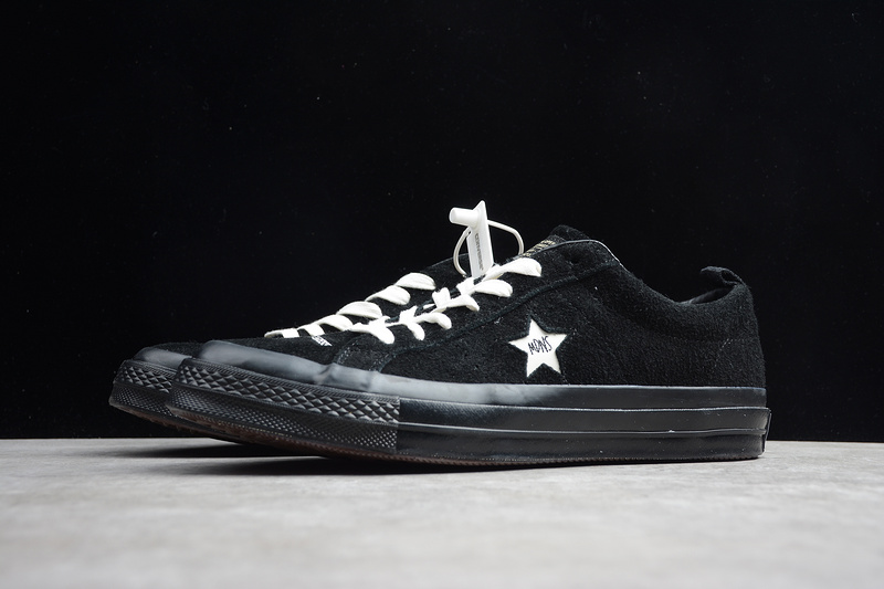 One Star Ox Black/Black/White 19