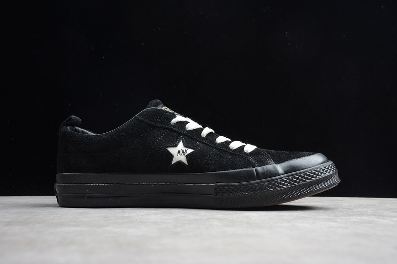 One Star Ox Black/Black/White 25