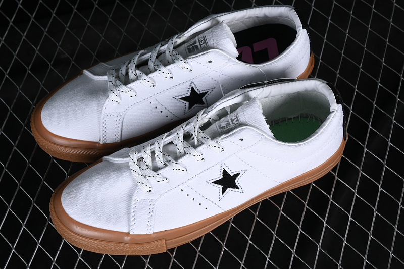 Converse One Star Pro Low White/Black/Dark Gum 3