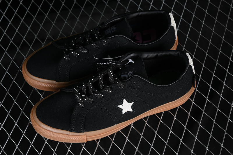 Converse One Star Pro Low Black/White/Dark Gum 9