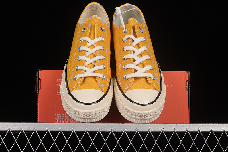 Chuck Taylor All-Star 70S Low Sunflower/Black/Egret 9