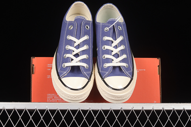 Chuck Taylor All-Star 70S Low True Navy/Egret/Black 17