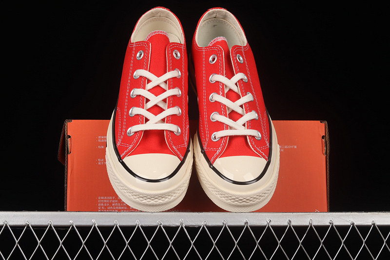 Chuck Taylor All-Star 70S Low Top Enamel Red/Egret/Black 31