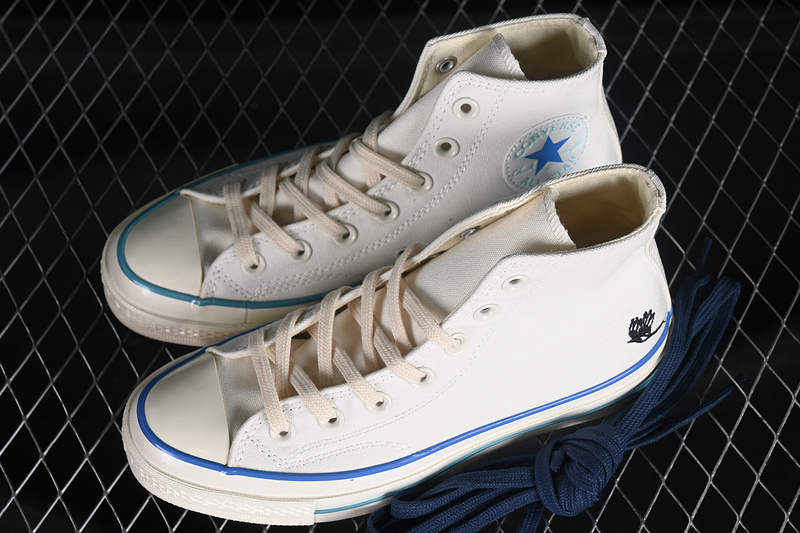 Chuck Taylor All Star Cruise High Natural Ivory/Natural Ivory/Red 31