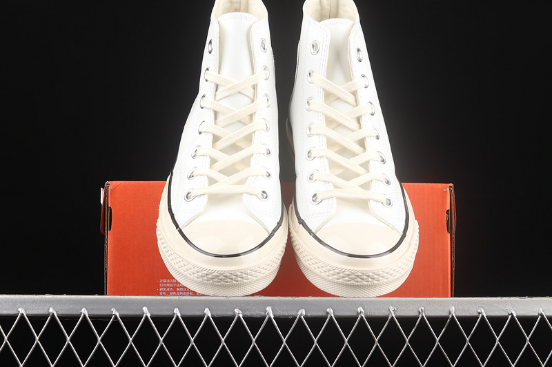 Chuck 70 Hi White/White/White 9