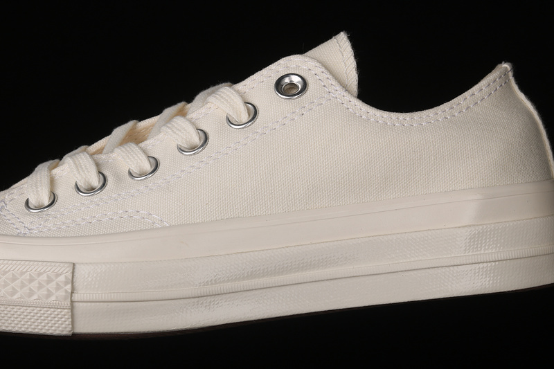 Chuck Taylor All-Star 70S Low Natural/Clematis Blue/Egret 23