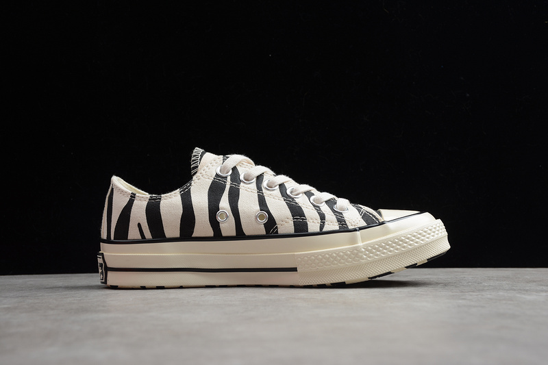 Chuck Taylor All-Star 70S Low Ox Zebra Black/Griege Unbleached 23