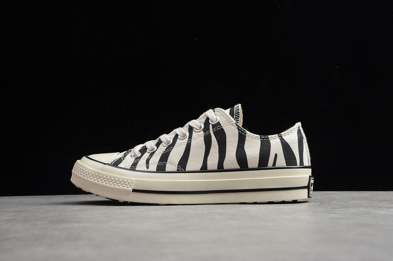 Chuck Taylor All-Star 70S Low Ox Zebra Black/Griege Unbleached 29