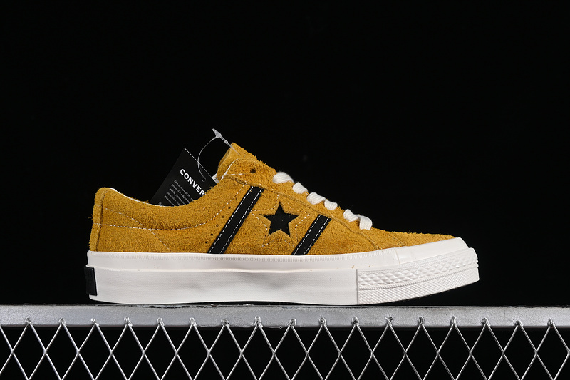 Converse One Star Academy Pro Sunflower Gold/Black/Egret 15