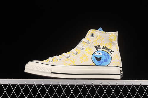 Chuck Taylor All-Star 70S High Sunny Floral Be Nice Egret/University Blue/Amarillo 33