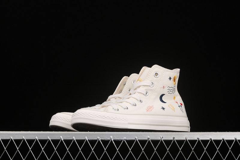 Chuck Taylor All Star High It's Okay To Wander Egret/Vintage White/Black 13